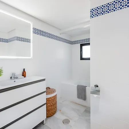 The Boho Banus Apartment, Marbella